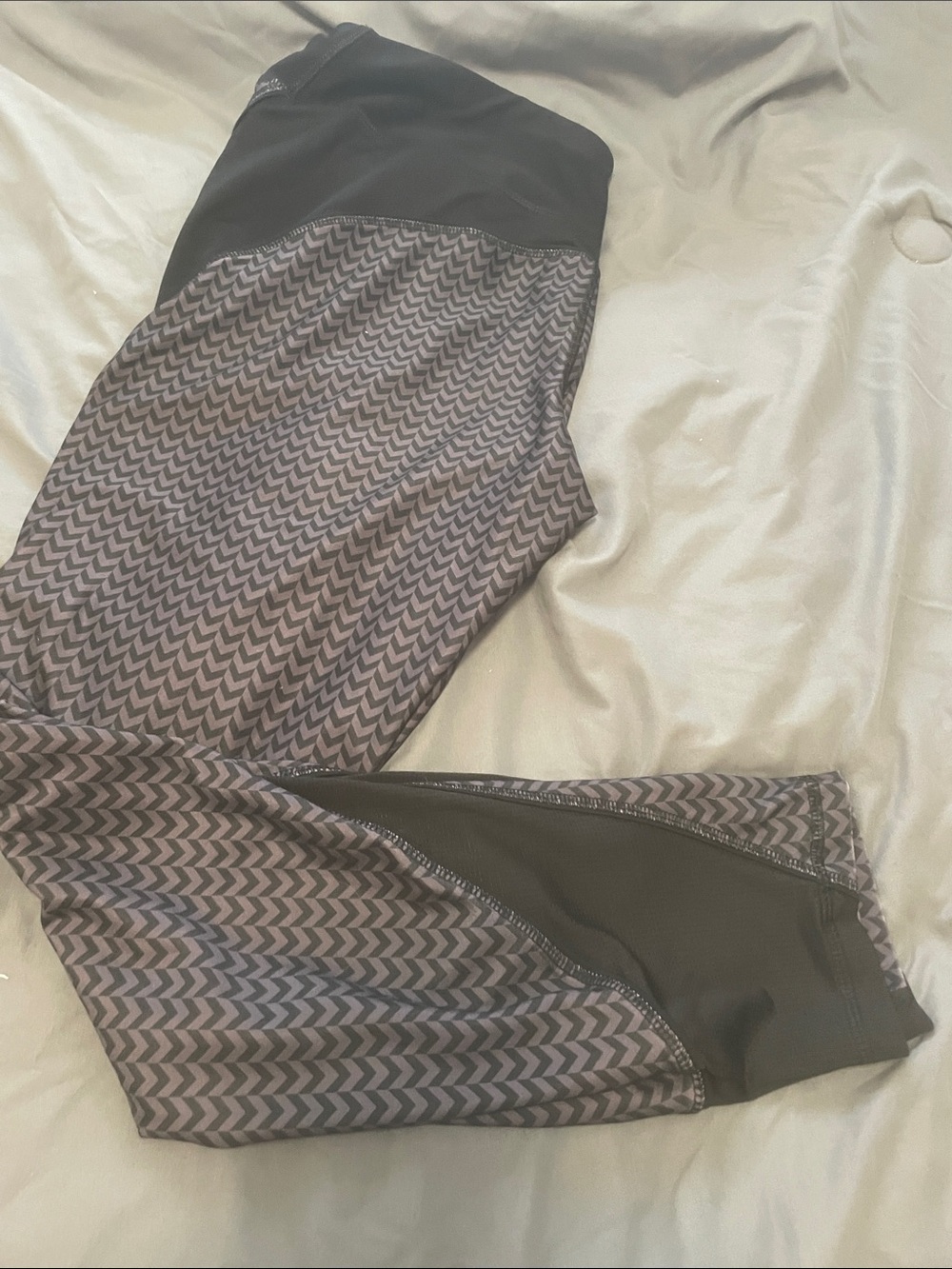 Avia Black Chevron Patterned Leggings